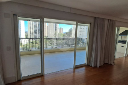 Apartamento para alugar com 4 suítes em Chácara Flora, São Paulo, SP