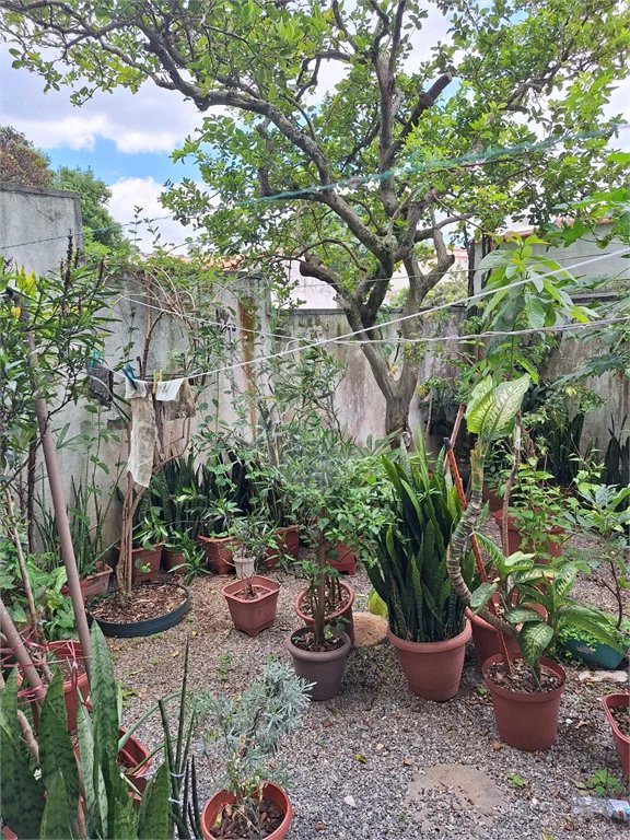 Sobrado à venda com 3 quartos, sendo 1 suíte, em Vila Irmãos Arnoni, São Paulo, SP