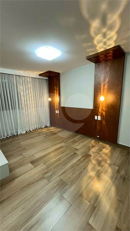 Apartamento à venda com 4 suítes em Vila Suzana, São Paulo, SP