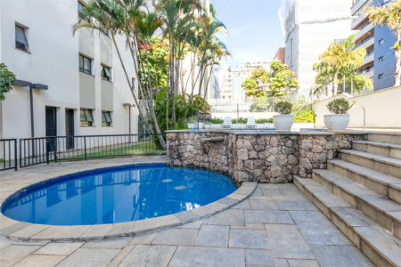 Apartamento à venda com 4 quartos, sendo 2 suítes, em Brooklin Paulista, São Paulo, SP
