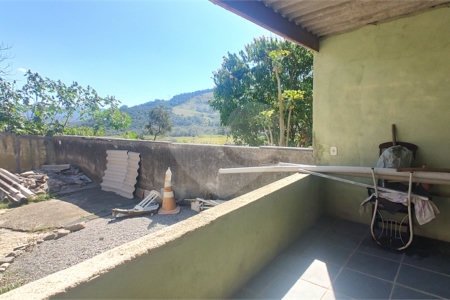 Chácara à venda com 3 quartos, sendo 1 suíte, no Centro, Nazaré Paulista, SP