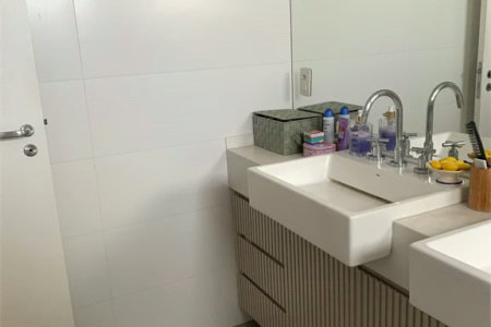 Apartamento à venda com 3 suítes em Lapa, São Paulo, SP