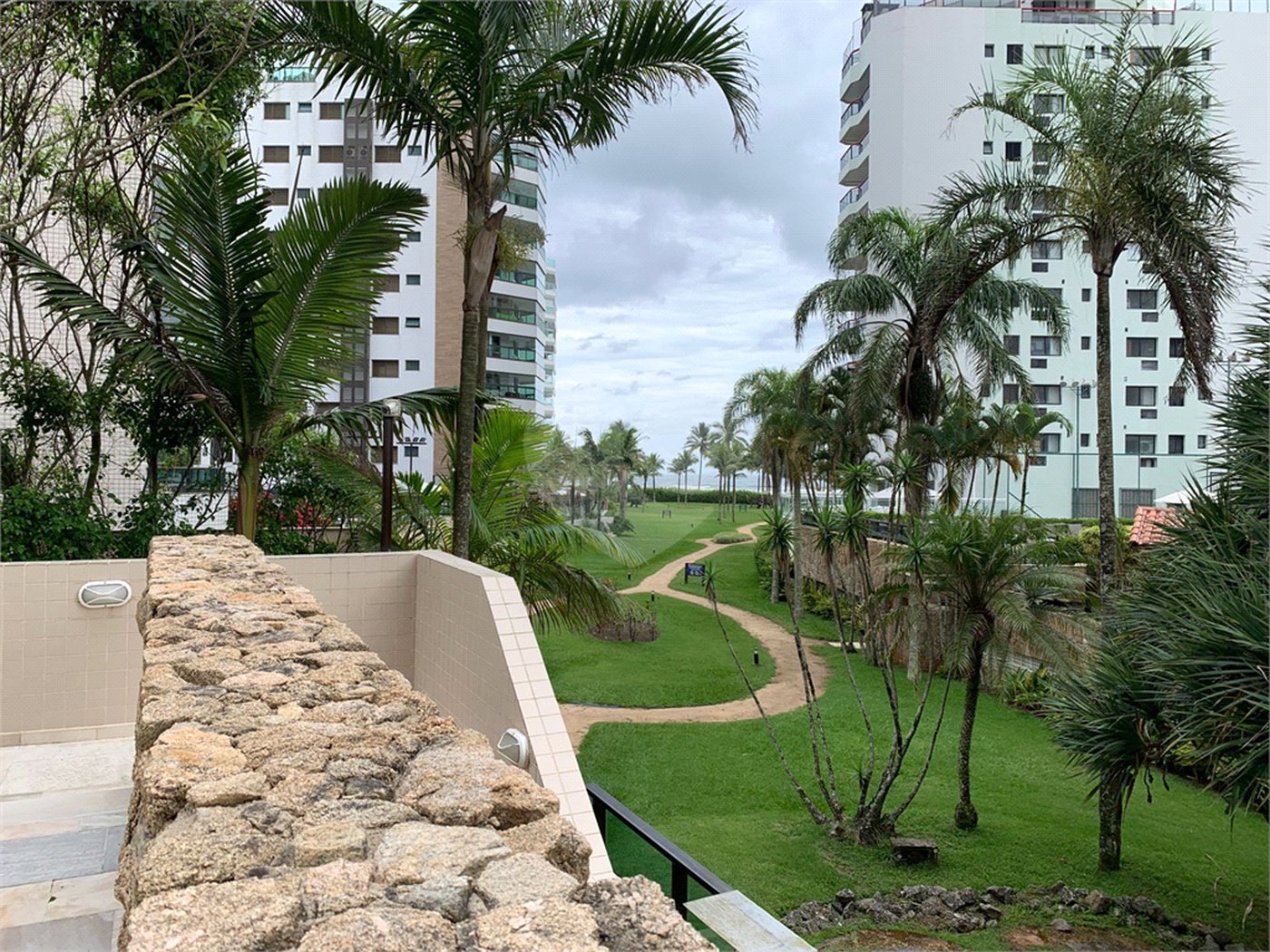 Apartamento à venda com 3 quartos, sendo 2 suítes, em Riviera, Bertioga, SP
