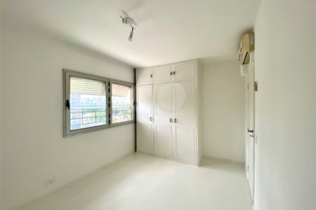 Apartamento para alugar com 3 quartos, sendo 1 suíte, em Jardim Europa, São Paulo, SP