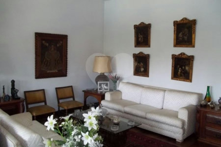 Casa à venda com 4 suítes em Jardim Guedala, São Paulo, SP