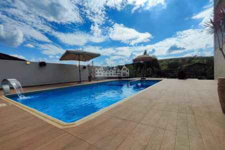Casa à venda com 6 suítes no condomínio Portal Ouro Verde, Atibaia - SP