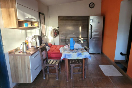 Casa à venda com 2 quartos em Morro do Alto, Itapetininga, SP