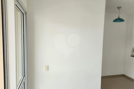 Apartamento para alugar com 2 quartos, sendo 1 suíte, em Villa DI Cesar, Mogi das Cruzes, SP