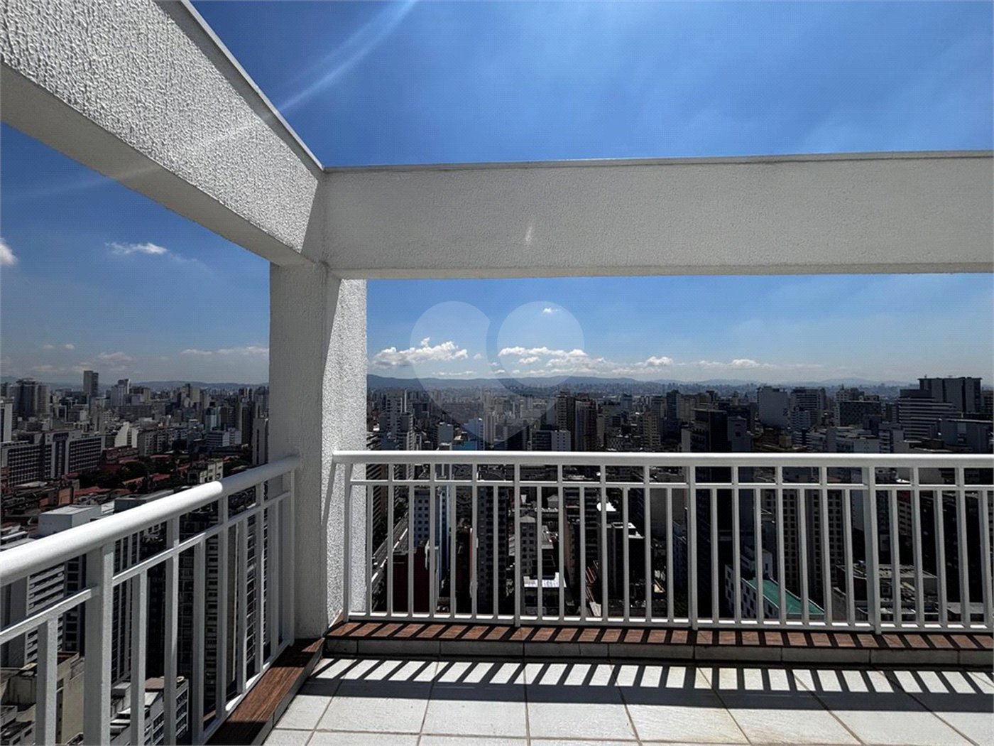 Cobertura à venda com 3 quartos, sendo 2 suítes,  em Vila Buarque, São Paulo, SP