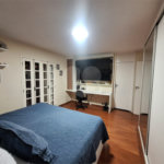 Casa à venda com 5 quartos, sendo 3 suítes,  no condomínio Vila Panamericana, São Paulo - SP