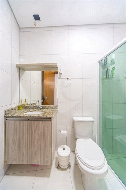 Sobrado à venda ou para alugar com 3 quartos, sendo 2 suítes, em Vila Linda, Santo André, SP