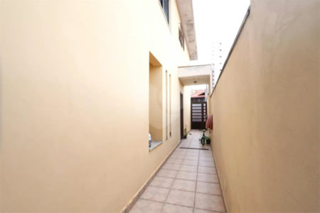 Casa Térrea à venda com 3 quartos, sendo 1 suíte, em Vila Alpina, São Paulo, SP