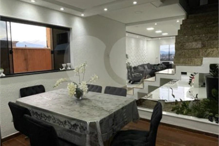 Casa à venda com 3 quartos, sendo 2 suítes,  em Jardim Imperial, Atibaia, SP