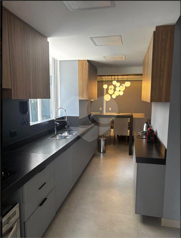 Apartamento à venda com 3 quartos, sendo 1 suíte, em Jardim Paulista, São Paulo, SP