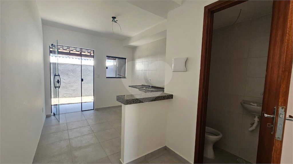 Casa à venda com 2 quartos no condomínio Mirela, Rio de Janeiro - RJ