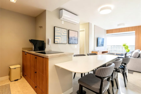 Apartamento à venda com 2 quartos, sendo 1 suíte, em Vila Cordeiro, São Paulo, SP