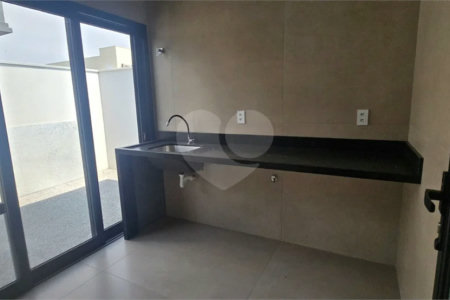 Casa à venda com 5 suítes no condomínio Parque Faber IV, São Carlos - SP