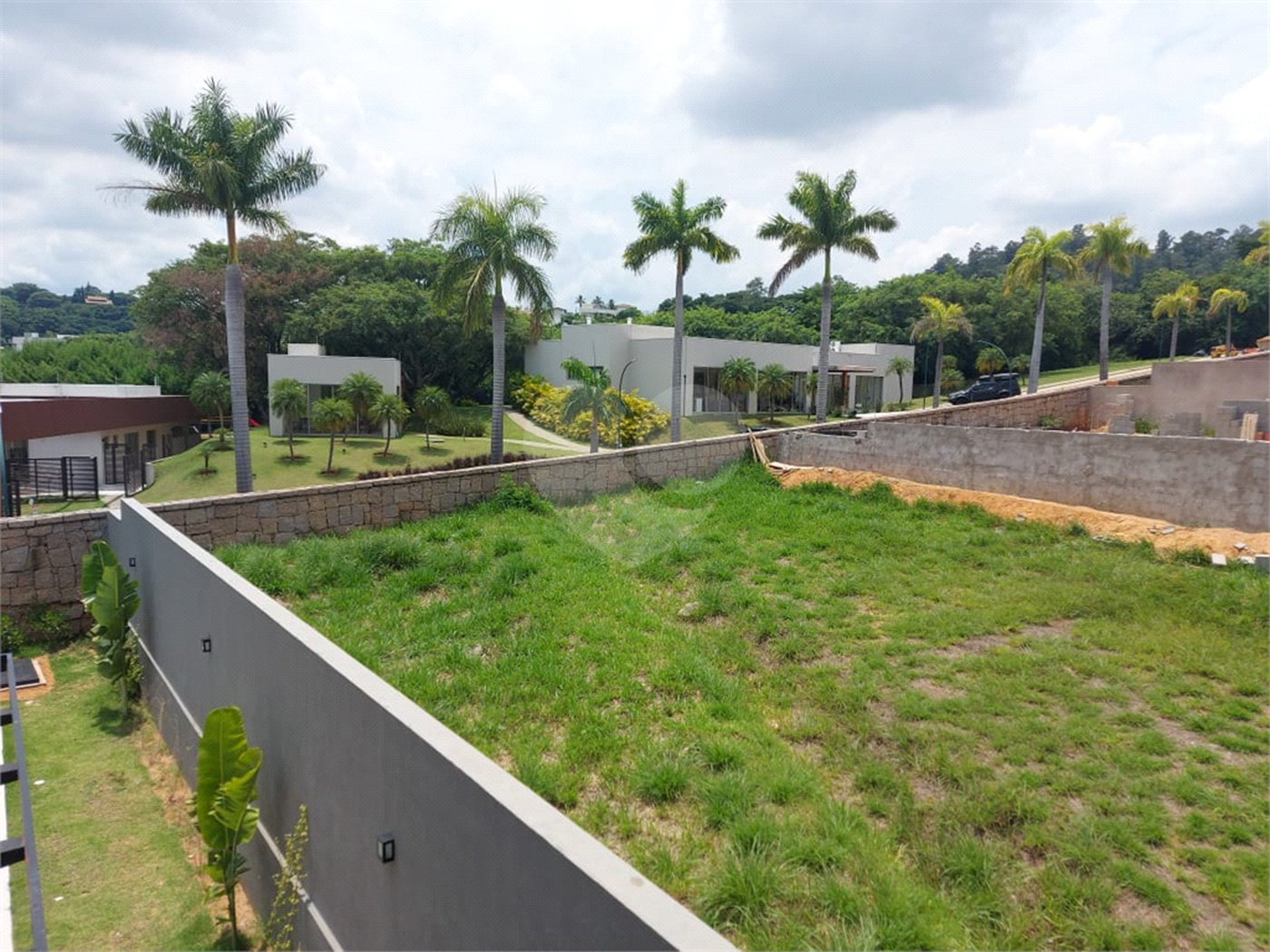 Terreno à venda no condomínio Residencial Arboretum, Vinhedo - SP