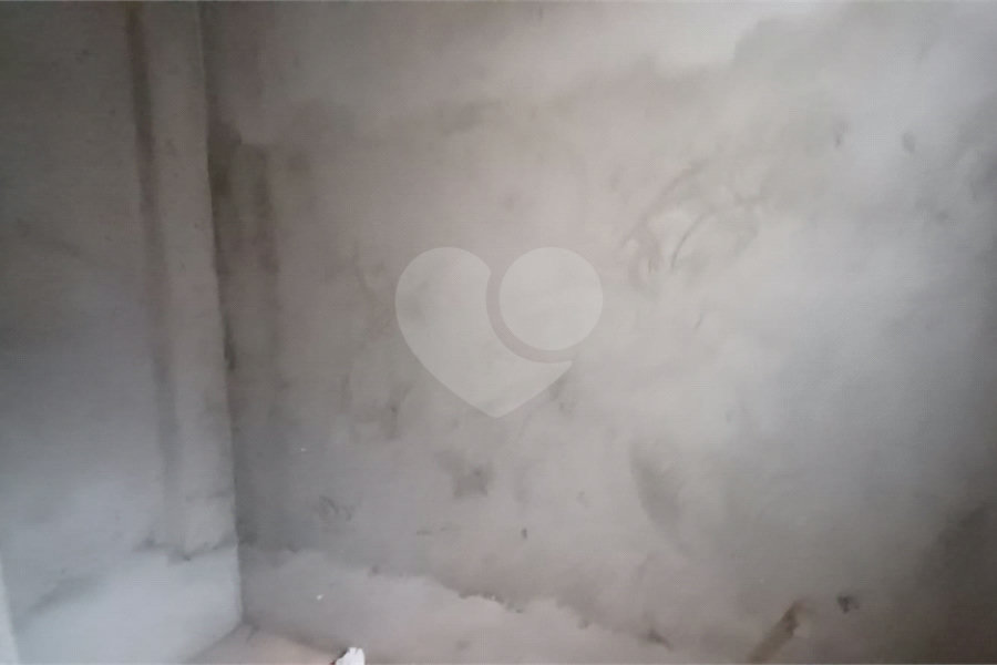 Casa à venda com 4 quartos, sendo 2 suítes, no condomínio Residencial Floresta, São Paulo - SP