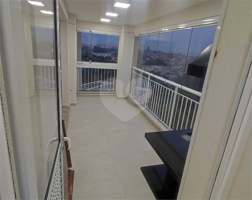 Apartamento à venda com 3 quartos, sendo 2 suítes,  em Jardim Arpoador, São Paulo, SP