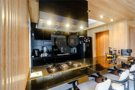 Apartamento à venda com 3 suítes em Cidade Monções, São Paulo, SP