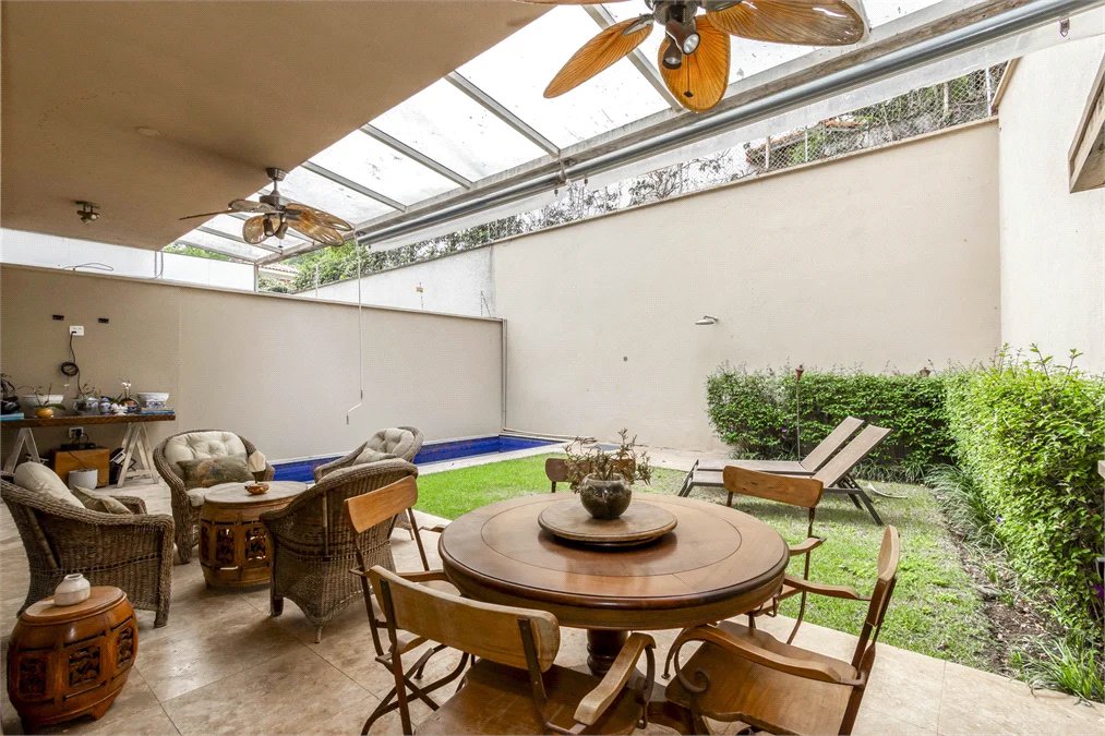 Casa de Vila à venda com 3 suítes em Morumbi, São Paulo, SP