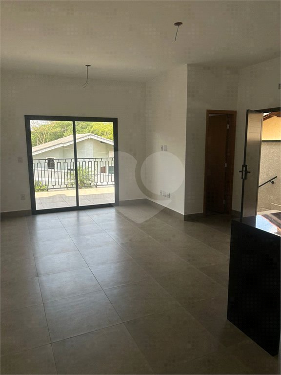 Casa Térrea à venda com 3 quartos, sendo 1 suíte,  em Jardim do Lago, Atibaia, SP