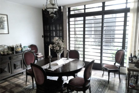 Sobrado à venda com 4 quartos, sendo 1 suíte,  em Vila Cordeiro, São Paulo, SP