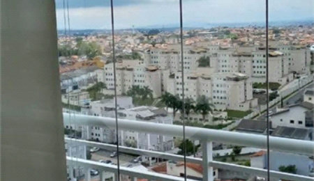Apartamento à venda com 3 quartos, sendo 1 suíte,  em Parque Santana, Mogi das Cruzes, SP