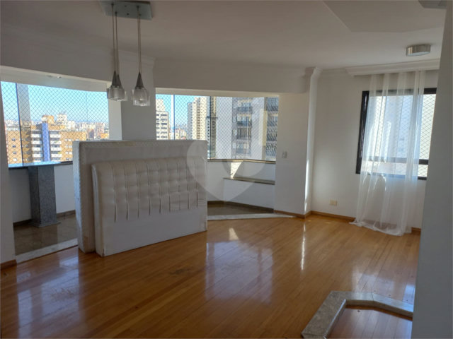 Apartamento à venda com 3 quartos, sendo 2 suítes,  em Santana, São Paulo, SP