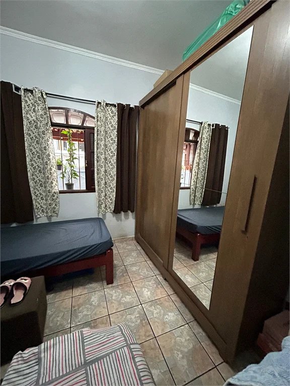 Casa à venda com 3 quartos em Parque Sonia, São Paulo, SP