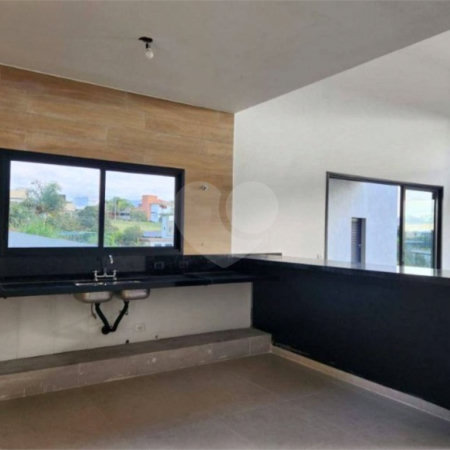 Casa à venda com 3 suítes no condomínio Residencial Jardim Primavera Louveira, Louveira - SP
