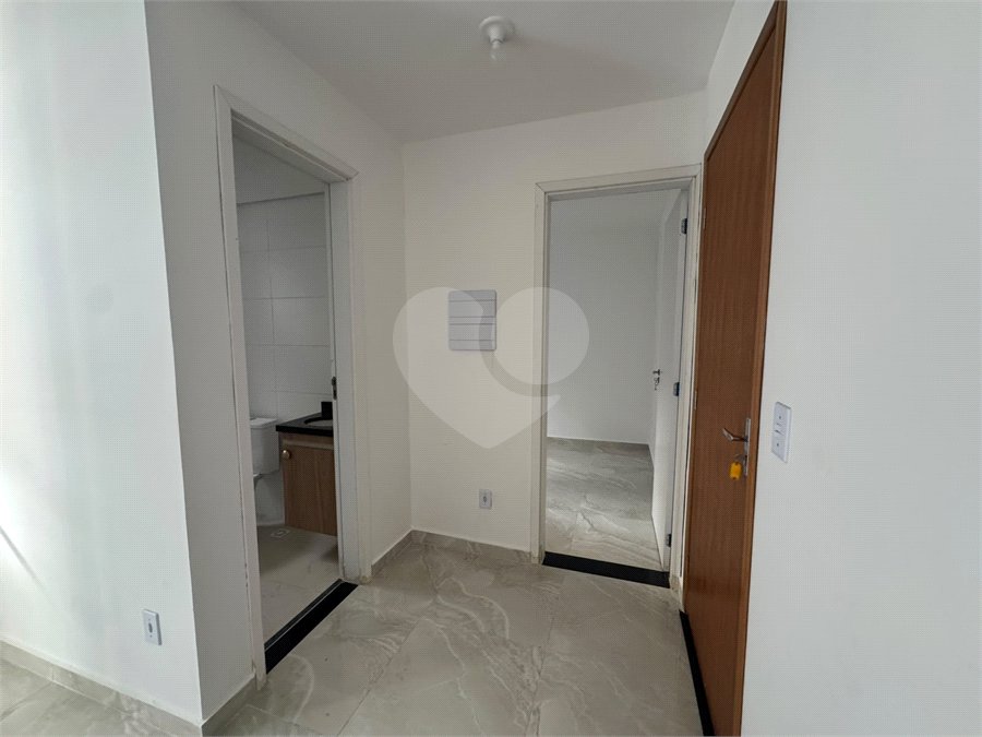 Apartamento para alugar com 1 quarto em Jardim do Triunfo, Guarulhos, SP