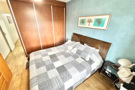 Sobrado à venda com 3 quartos, sendo 1 suíte, em Vila Vitório Mazzei, São Paulo, SP