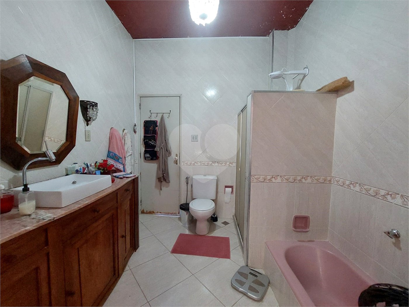 Casa à venda com 5 quartos, sendo 2 suítes, em Tijuca, Rio de Janeiro, RJ