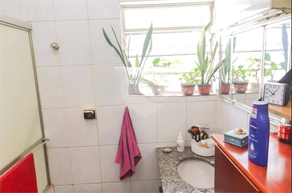 Sobrado à venda com 3 quartos, sendo 1 suíte,  em Jardim Bonfiglioli, São Paulo, SP