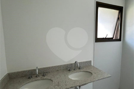 Apartamento à venda com 3 suítes em Perdizes, São Paulo, SP