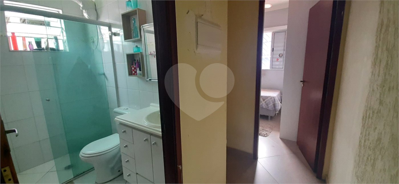 Sobrado à venda com 4 quartos, sendo 1 suíte,  em Tremembé, São Paulo, SP
