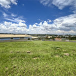 Terreno à venda no condomínio Residencial Saint Charbel, Araçoiaba da Serra - SP