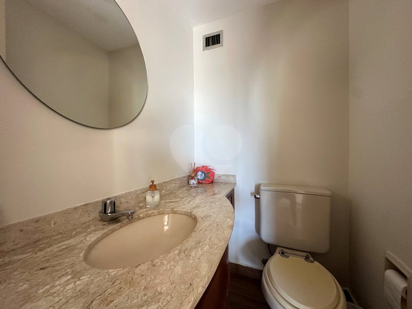 Apartamento à venda com 3 quartos, sendo 2 suítes, em Vila Clementino, São Paulo, SP