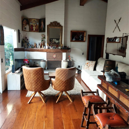 Casa à venda com 3 quartos, sendo 1 suíte, em Jardim Leonor, São Paulo, SP