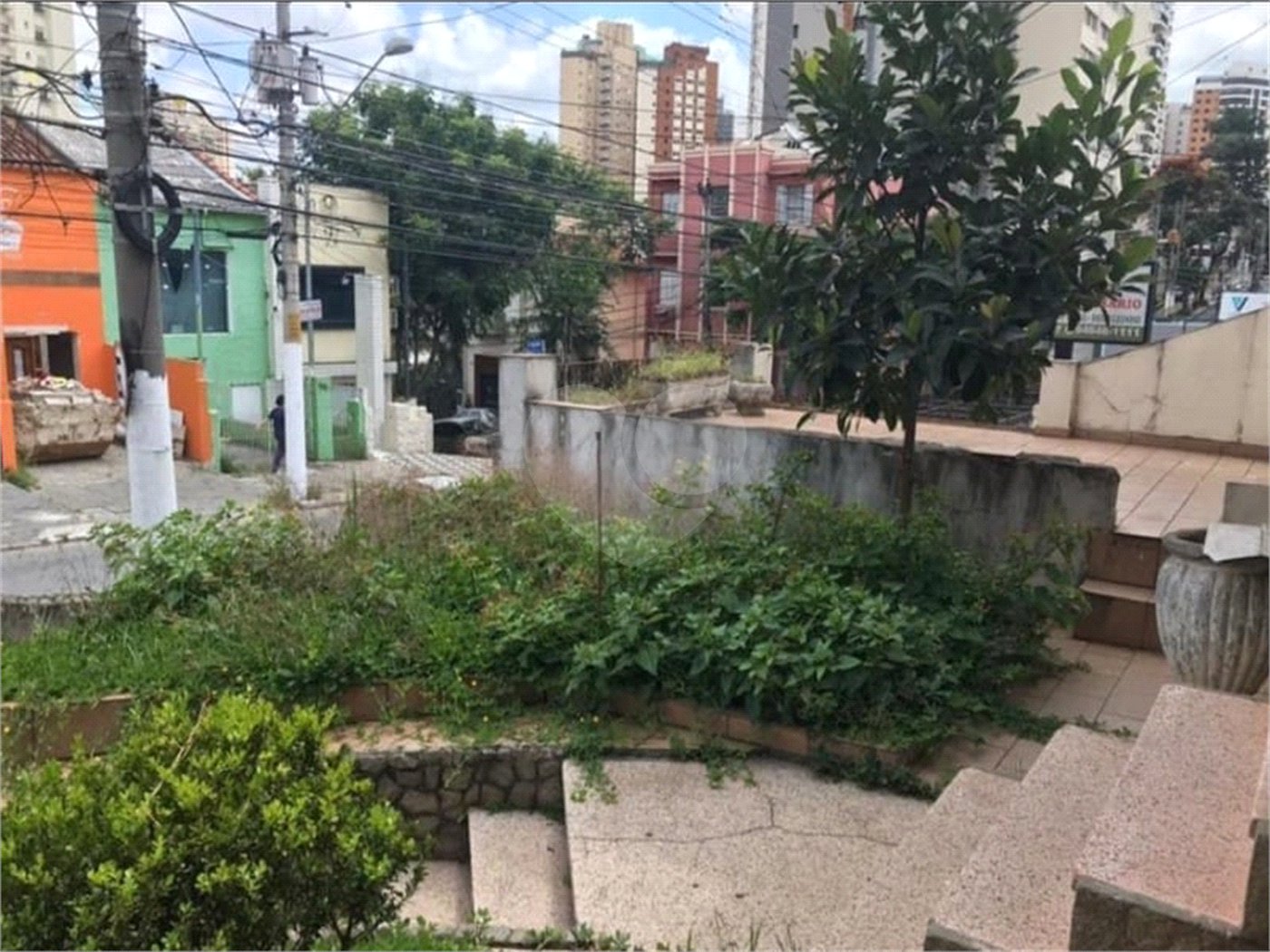 Sobrado à venda com 5 quartos, sendo 1 suíte, em Santana, São Paulo, SP