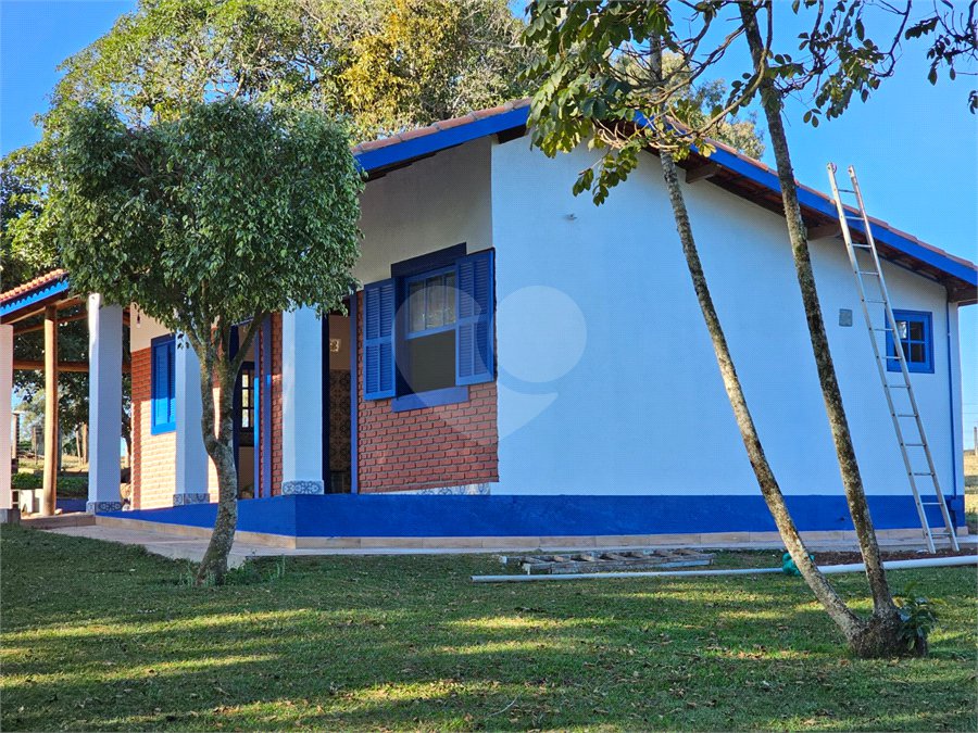 Chácara à venda com 2 quartos, sendo 1 suíte, em Vale San Fernando, Itapetininga, SP