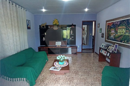 Casa à venda com 4 quartos, sendo 1 suíte, em Campo Grande, Rio de Janeiro, RJ