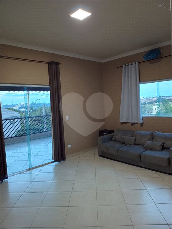Sobrado à venda com 3 quartos, sendo 2 suítes,  em Jardim Wanel Ville V, Sorocaba, SP