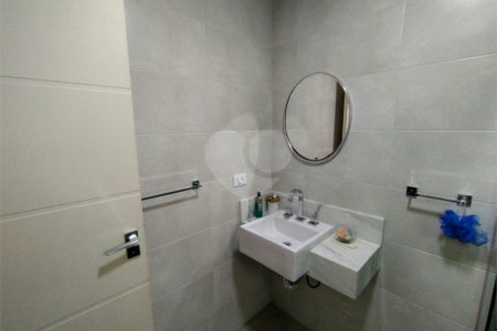 Sobrado à venda com 3 suítes em Vila Mariza Mazzei, São Paulo, SP