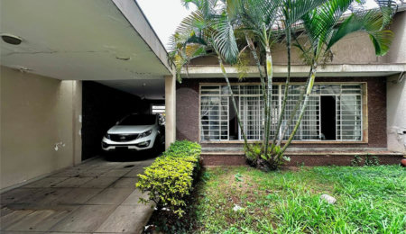 Casa Térrea à venda ou para alugar com 3 quartos em Brooklin Novo, São Paulo, SP
