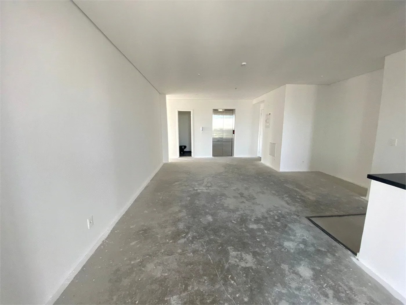 Apartamento à venda com 3 suítes em Jardim das Acácias, São Paulo, SP