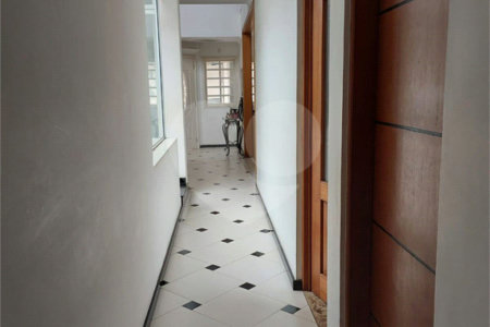 Sobrado à venda com 3 quartos, sendo 1 suíte, em Jardim Fonte Áurea, Poá, SP