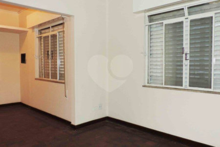 Sobrado à venda com 3 quartos, sendo 1 suíte, em Brooklin Velho, São Paulo, SP